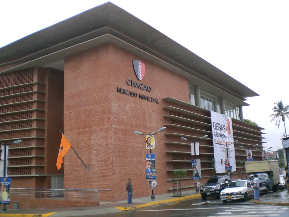 El 56 % de los hogares venezolanos sigue sin seguridad alimentaria; la interina anuncia en Roma el plan Venezuela Alimenta
