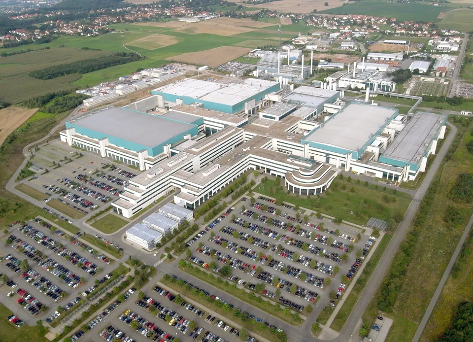Japón financiará hasta 21.000 millones de dólares dos plantas de chips de GlobalFoundries en Nueva York