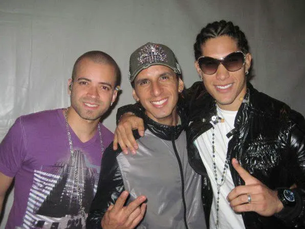 Chyno y Nacho estrenan «Radio Venezuela FRESCO», un álbum que tiende un puente entre generaciones