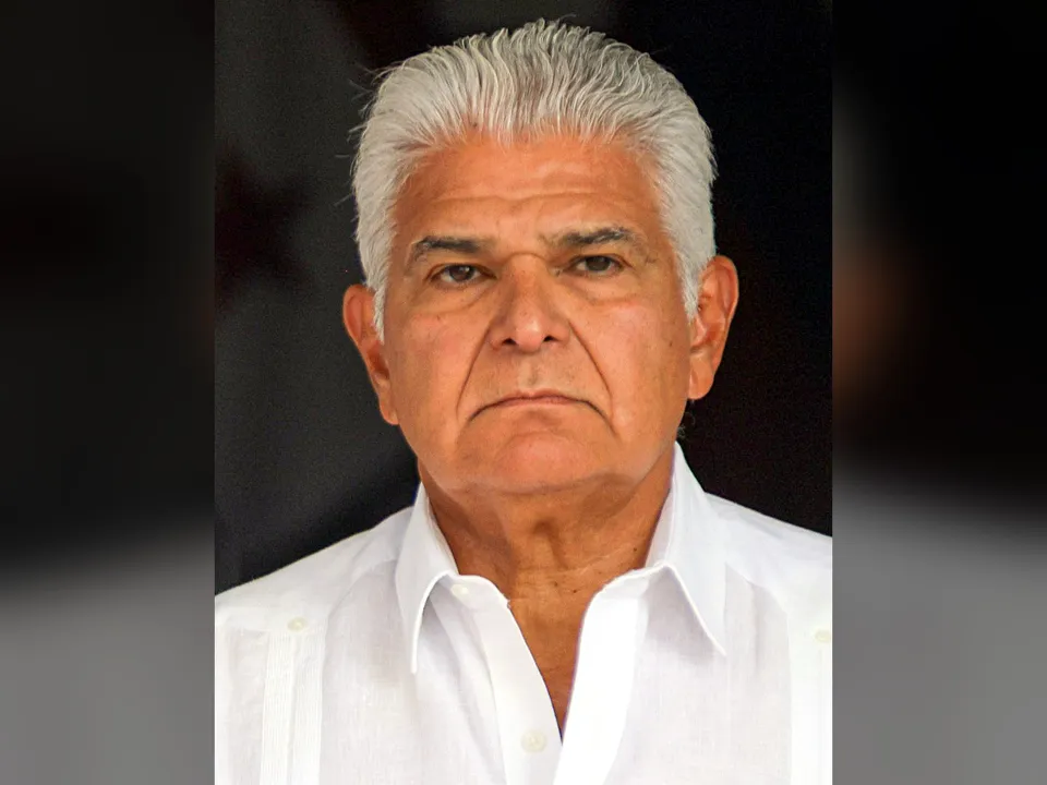 Mulino agradece al interinato el envío de expertos venezolanos tras el sismo de 7,7 en Panamá