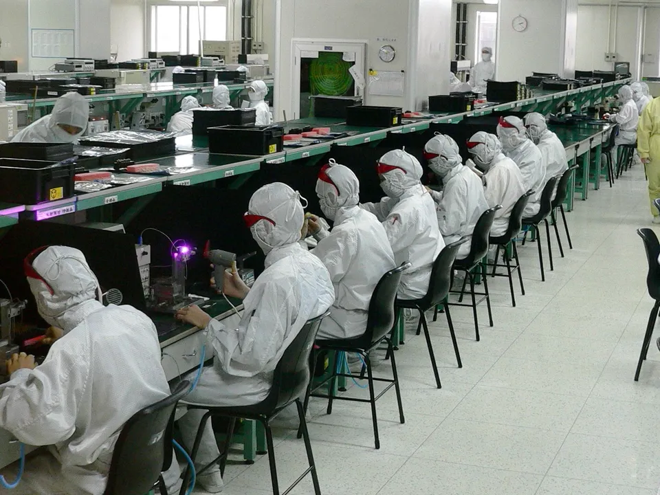 China publica directrices para frenar la pérdida de empleos por la inteligencia artificial