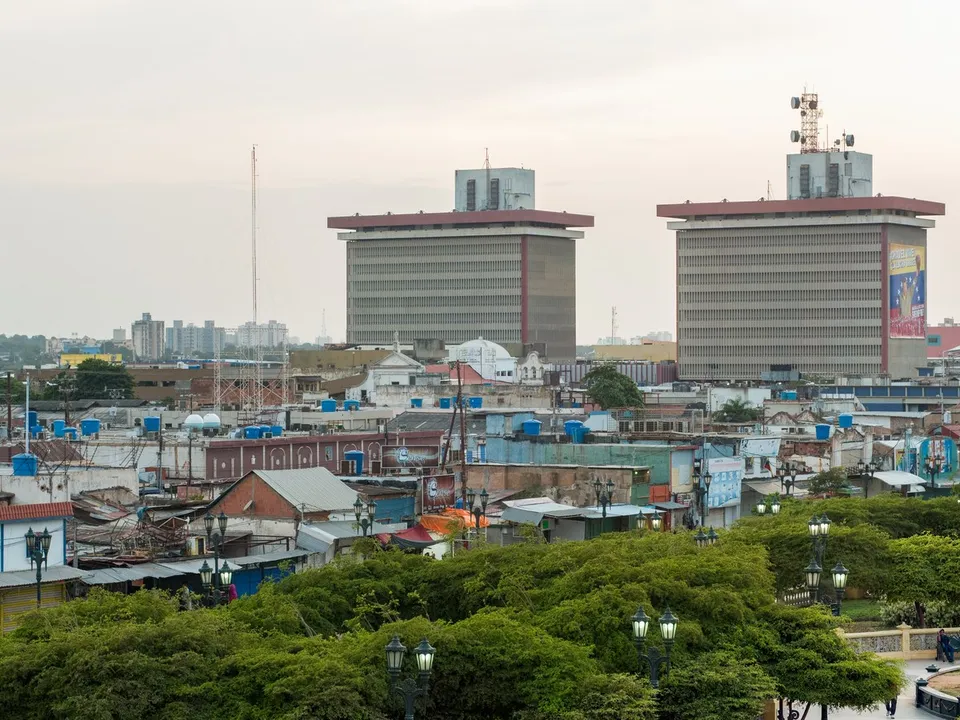 Las petroleras extranjeras vuelven a contratar en Venezuela mientras los trabajadores de PDVSA protestan por sueldos de 5 dólares