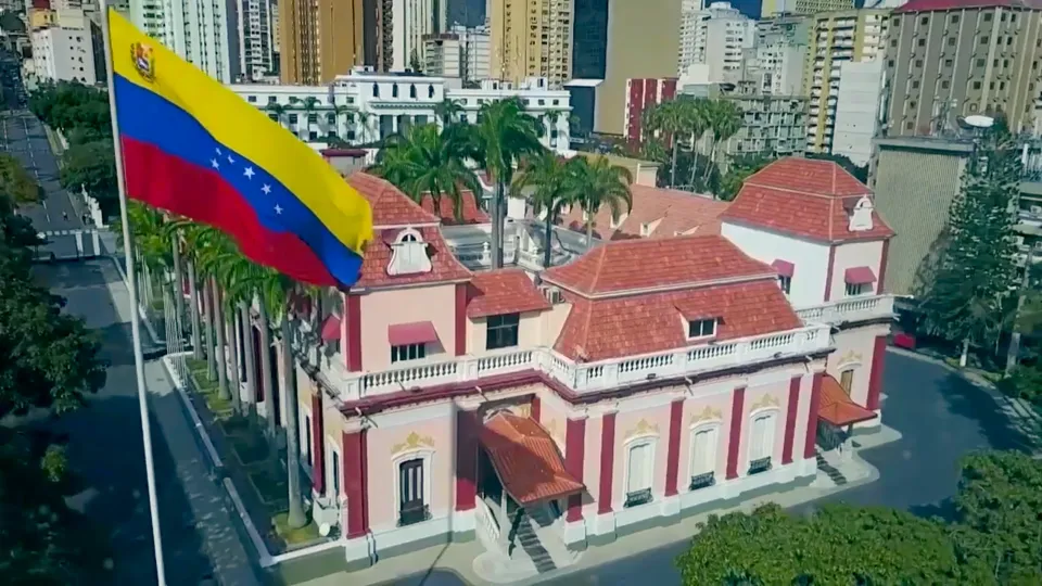 Figuera celebra que El Nacional y La Patilla vuelvan a leerse sin bloqueo, pero los medidores dicen que la apertura es parcial